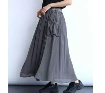 그레이 플레어 스커트 사이드 포켓 포함