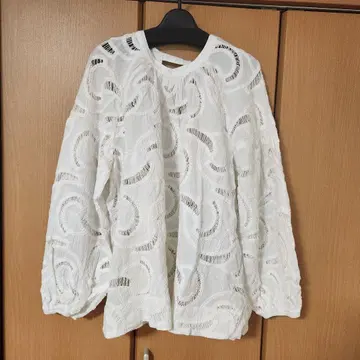 야마다야 Ample 2WAY 화이트 셔츠