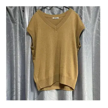 오라리 캐시미어 실크 V넥 니트 베스트 23 모델 베이지