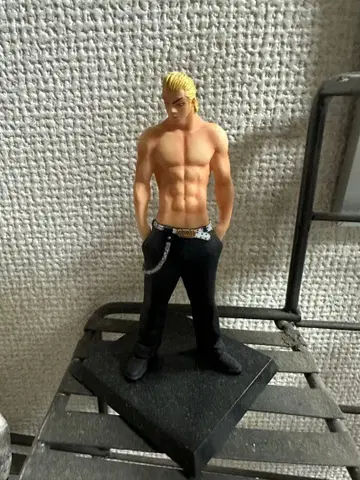 시크릿 레어 보우야 하루미치 피규어