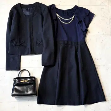 미사용급 루일 에 부티크 포멀 네이비 앙상블 수트 3세트