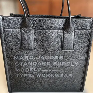 마크 제이콥스 블랙 토트백 새상품급