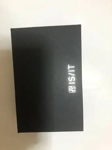 IS/IT 블랙 장지갑