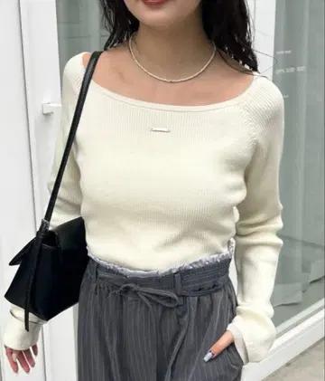 플레이트 부착 크루 리브 니트 Mystic