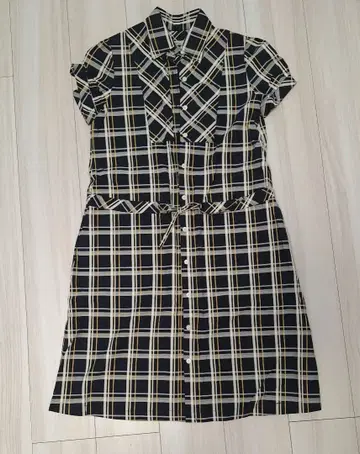 체크 무늬 반팔 무릎 기장 원피스 M~L 사이즈 상당