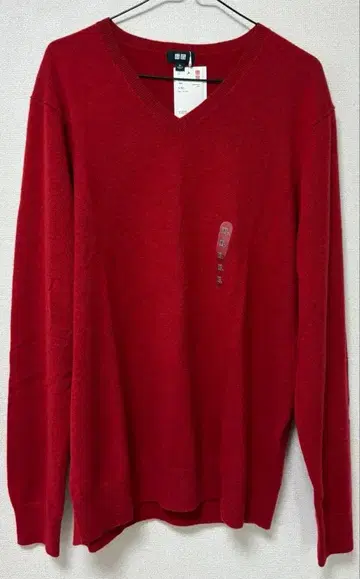 유니클로 캐시미어 100% V넥 스웨터