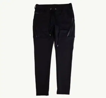 블랙 지퍼 포켓 조거 팬츠