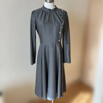 Rene 루네 긴팔 원피스 L 동일 원단 택 포함