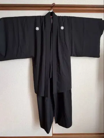 문장 기모노와 겉옷 세트