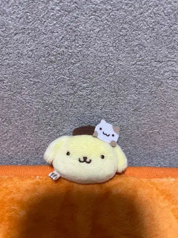 폼폼푸딩 봉제 인형 배치