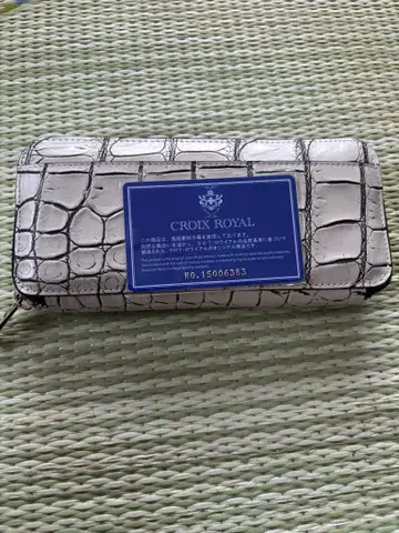 CROIX ROYAL 악어 무늬 장지갑