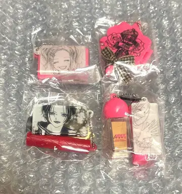 NANA x PASSIONAL LOVER 미니 참 컬렉션