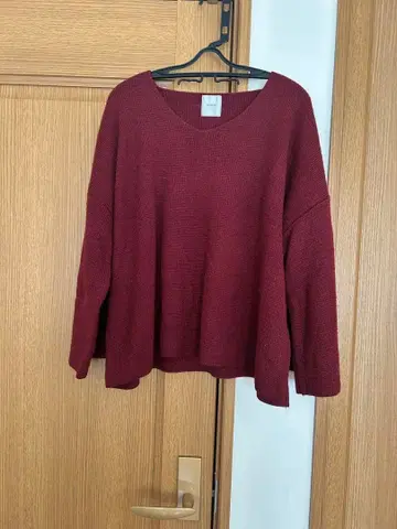 AMERI V넥 스웨터