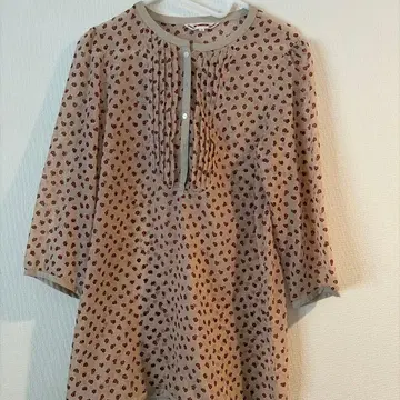 맥그리거 꽃무늬 7부 소매 튜닉