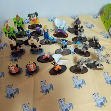 드래곤볼 피규어 컬렉션 20체