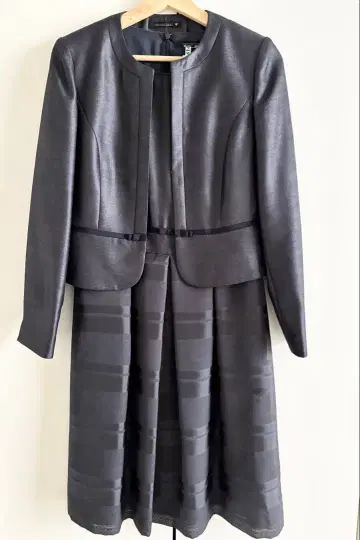 도쿄 소와르 코코리쉬 포멀 원피스 앙상블 네이비