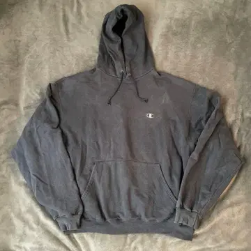 Champion 네이비 후드 부착 후드티