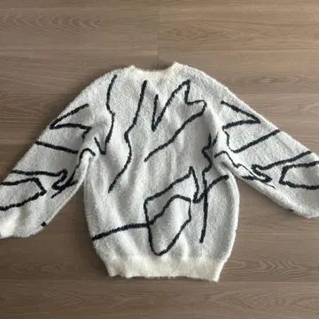 azul 뉴앙스 패턴 니트탑