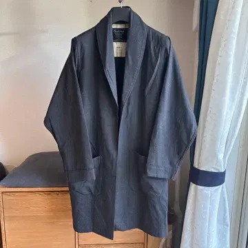 아나크로놈 울 가운 코트