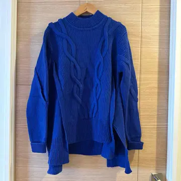 UN3D. 앙리드 니트