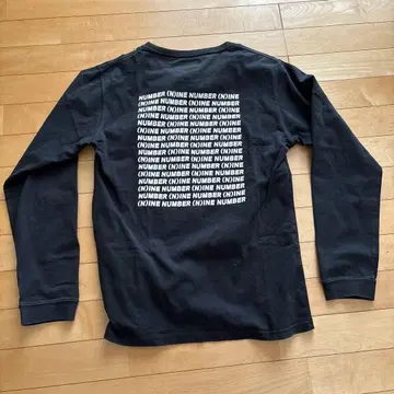 넘버 나인 블랙 긴팔 티셔츠 L 사이즈