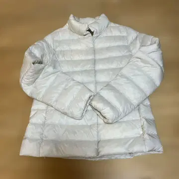 화이트 유니클로 울트라 라이트 다운 여성용 S