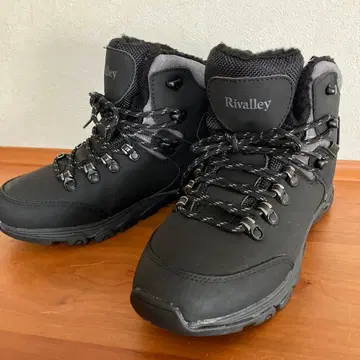 [새상품급] 리바레이 RV 윈터 부츠 블랙 24.5