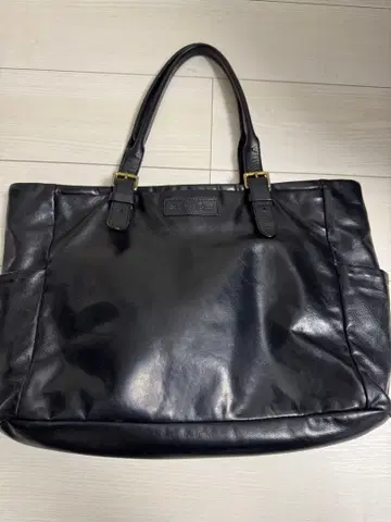 Felisi 페리지 가죽 비즈니스 백 블랙