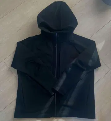 TOMORROWLAND 투모로우랜드 집업 후드티