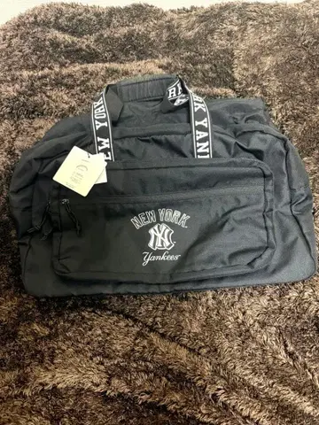 New York Yankees 보스턴 백 블랙