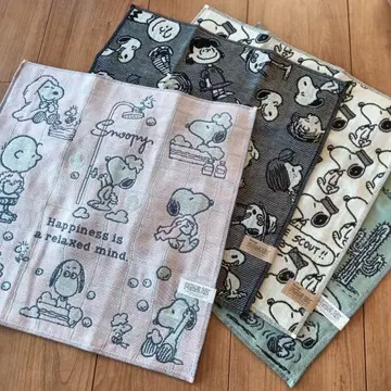 [새상품] 스누피 3중 거즈 손수건 4장 세트