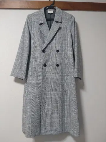 EMMA JAMES 그레이 계열 체크 트렌치코트 11호