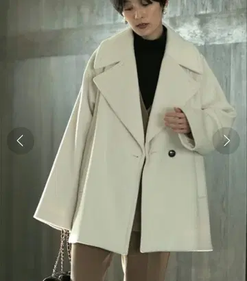 울 캐시미어 블렌드 미들 기장 피 코트