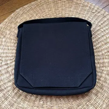 Brady 브래디 파우치 백 블랙 Bshop