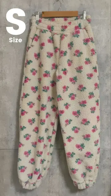 새상품*시마무라 ayano*CutieBeauty 꽃무늬 보아 팬츠 S