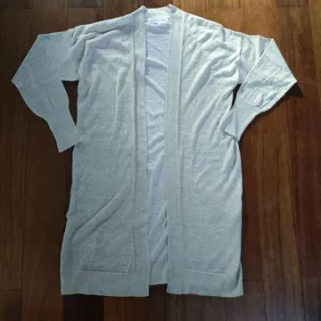 프리스틴의 가디건