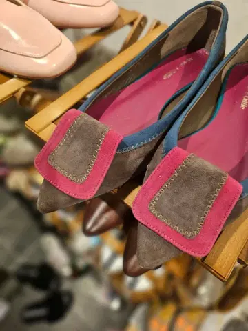 스웨이드 스틸레토 펌프스 그레이 핑크 신년 5000엔 균일 sale