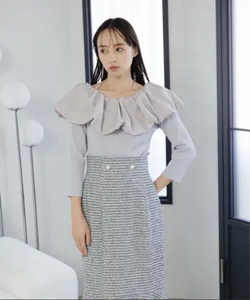 JILL BY JILLSTUART 벌룬 프릴 니트