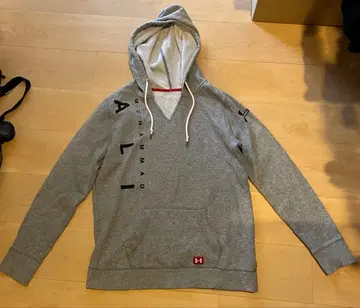 [레어] 언더아머 무하마드 알리 콜라보 후드티 그레이 여성용