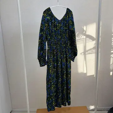 마르티니크 꽃무늬 롱 원피스