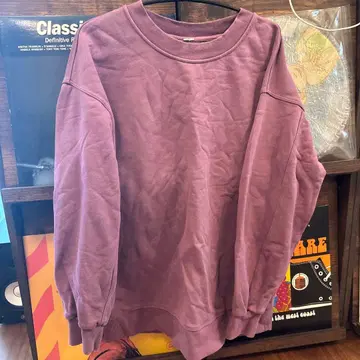 룰루레몬 퍼플 맨투맨 긴팔