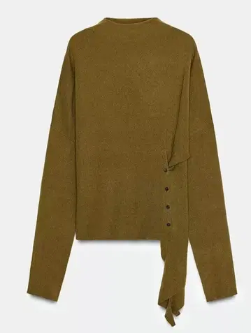 세일 [ 거의 새상품 ] ZARA 비대칭 니트 스웨터