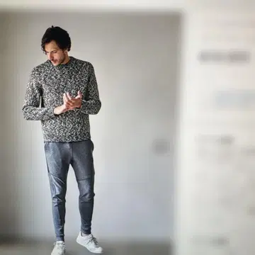 Rattle Trap 라메 니트 스웨터 사이즈 L