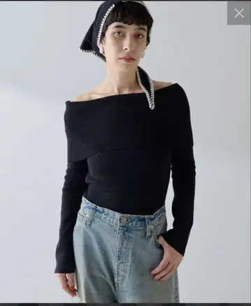 [ 미사용 새상품 ] 오프숄더 니트 풀오버 Whim Gazette