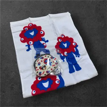 미야쿠미야쿠 타월과 가마구치 파우치 세트