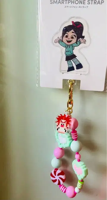 슈가 러쉬 바넬로피 & 랄프 스트랩 스마트폰용 비즈