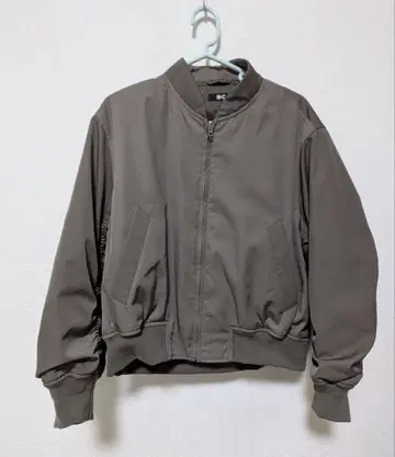 UNIQLO:C 보머 자켓 M 올리브