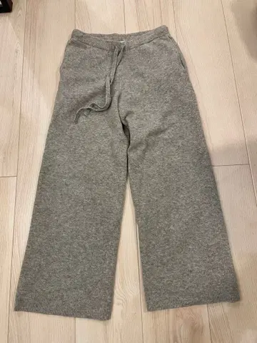 UNIQLO x JW ANDERSON 수플레얀 와이드 팬츠 라이트 그레이