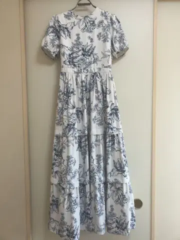 에밀리아 위즈 원피스