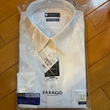 FARAGO 화이트 와이셔츠 계상 안정 41-78